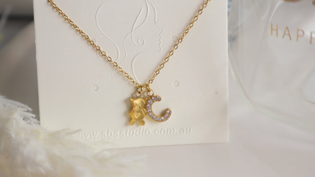 18K Gold Plated Stainless Steel Necklace - Letter C